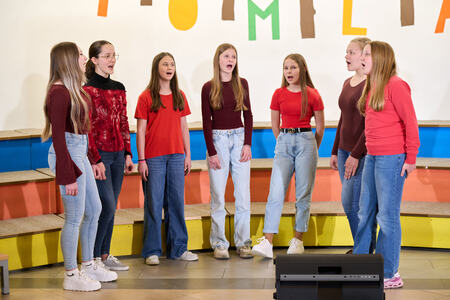 003_Zapojmo pomladi II_dan